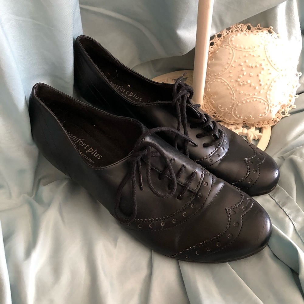 Vintage Style Comfort Plus Predictions Shoes